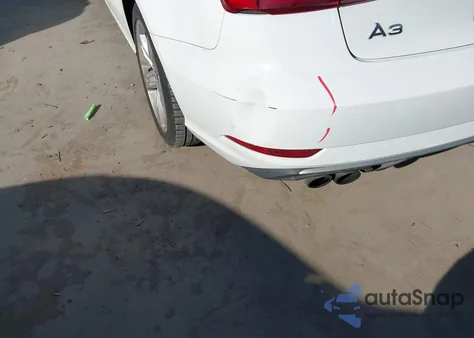 2017 Audi A3 2.0T Premium z USA, uszkodzony, nr VIN WAUAUGFF7H1056033